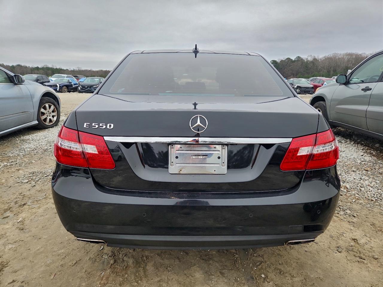 2010 MERCEDES-BENZ E 550 photo 6