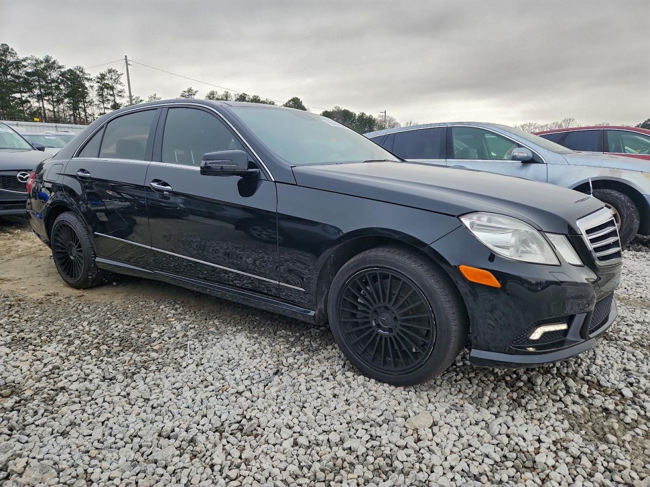 2010 MERCEDES-BENZ E 550 photo 4
