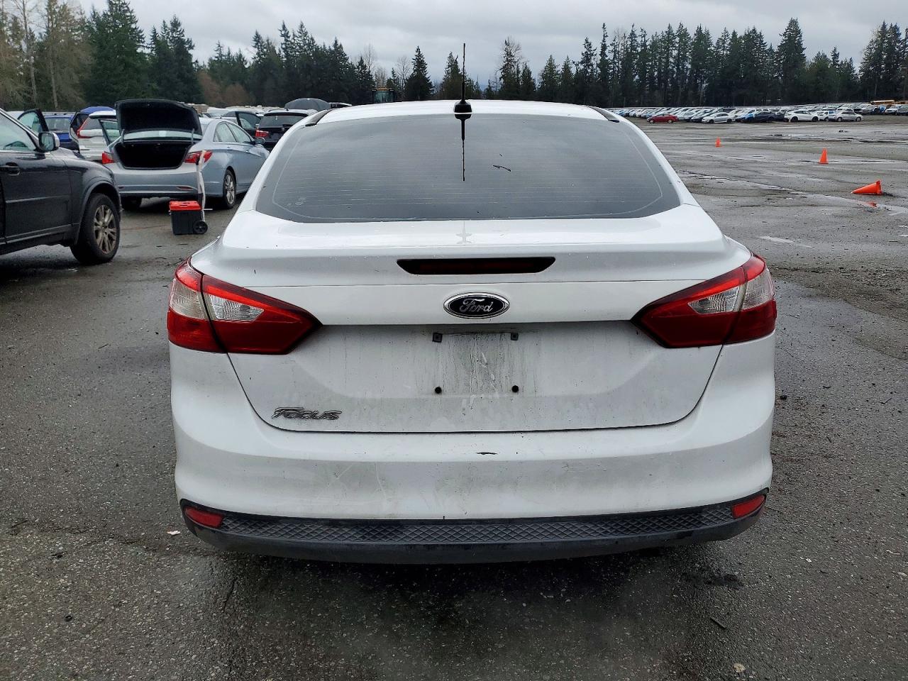 2014 FORD FOCUS S photo 6