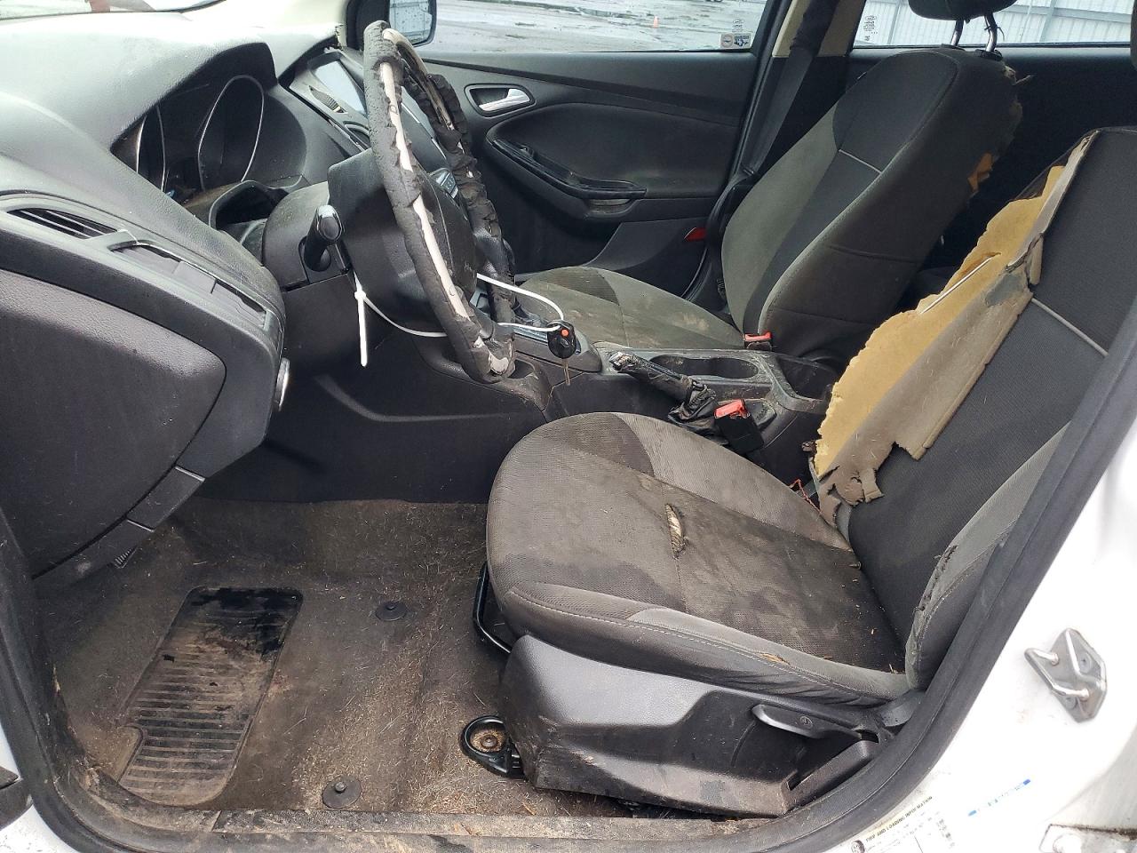 2014 FORD FOCUS S photo 7