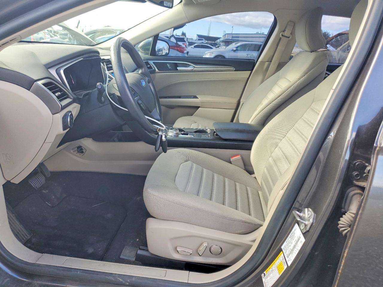 2019 FORD FUSION SE photo 7