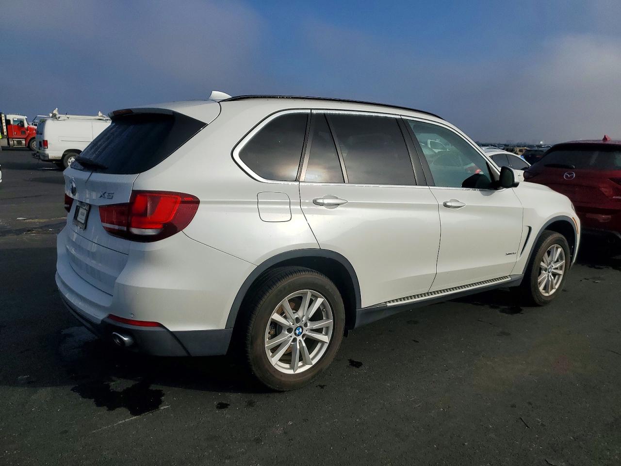 2015 BMW X5 XDRIVE35I photo 3
