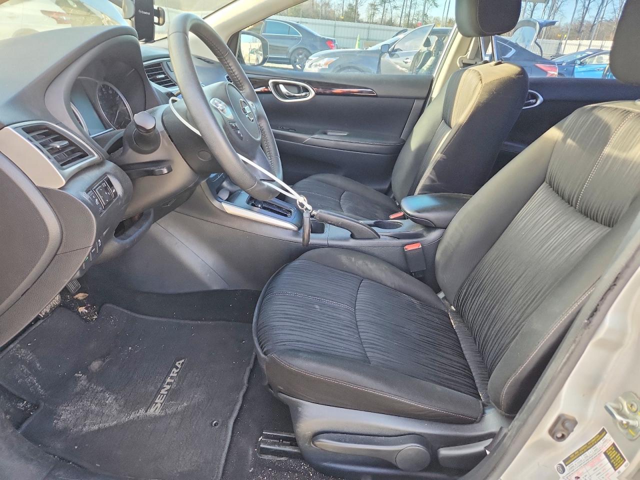 2017 NISSAN SENTRA S photo 7