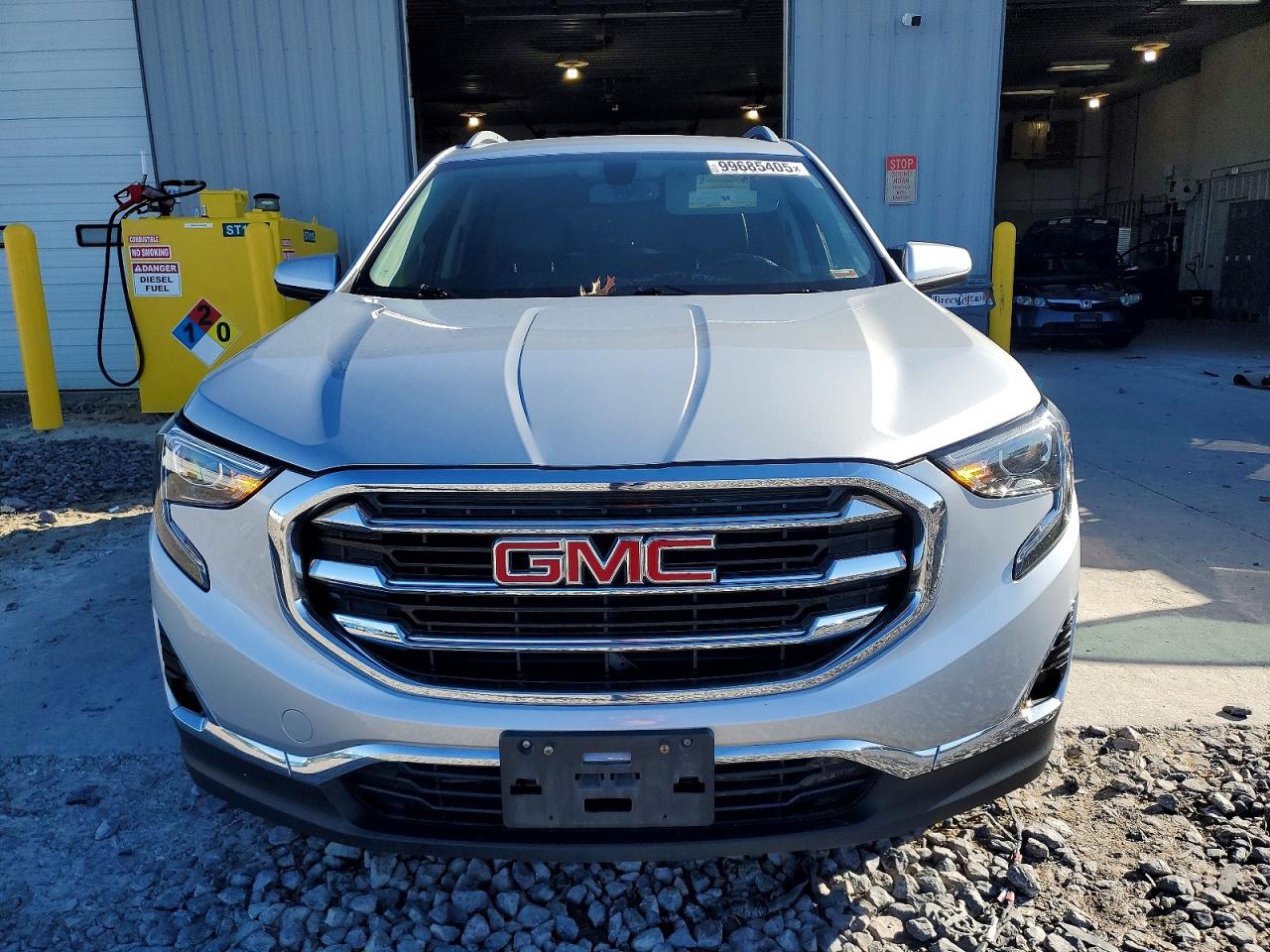 2019 GMC TERRAIN SLT photo 5