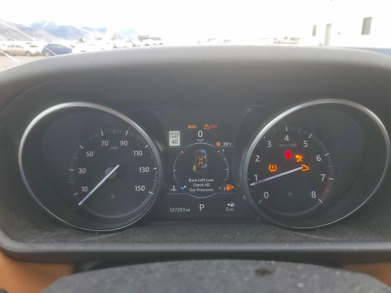 2017 LAND ROVER DISCOVERY FIRST EDITION photo 9