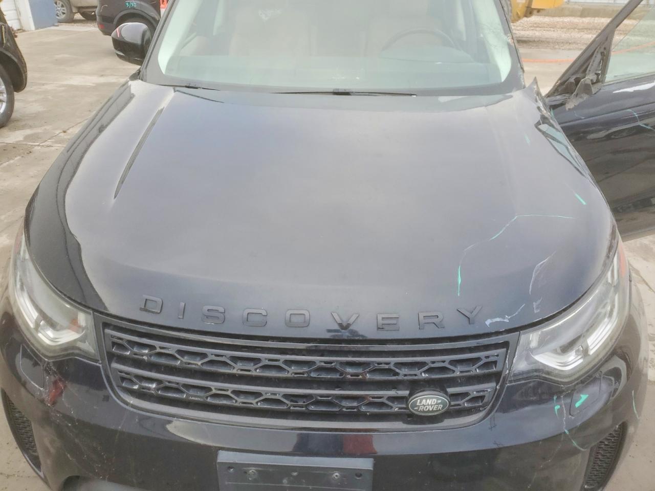2017 LAND ROVER DISCOVERY FIRST EDITION photo 12