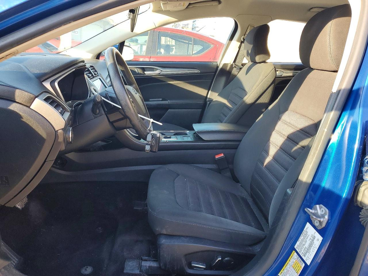 2017 FORD FUSION SE photo 7