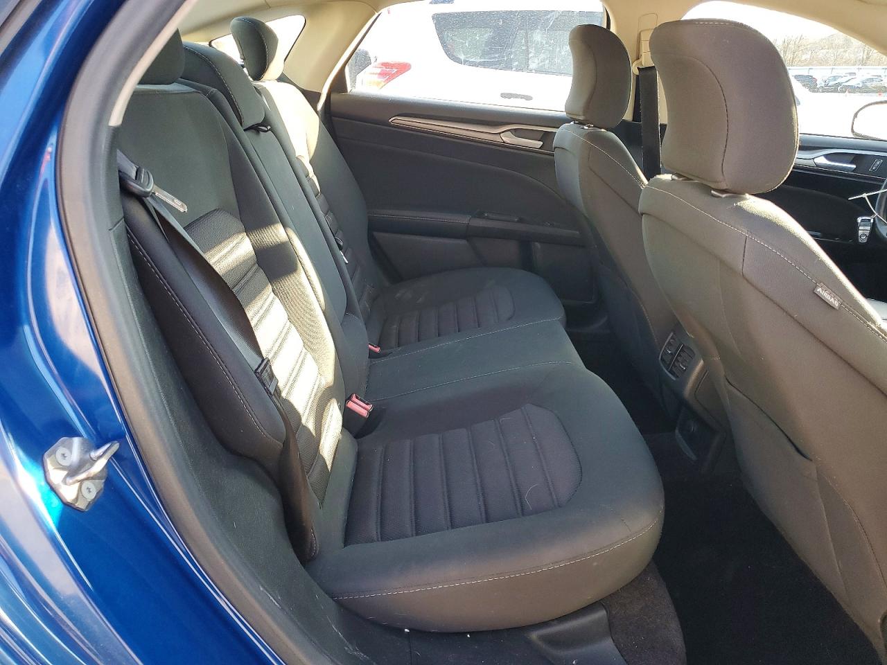 2017 FORD FUSION SE photo 10