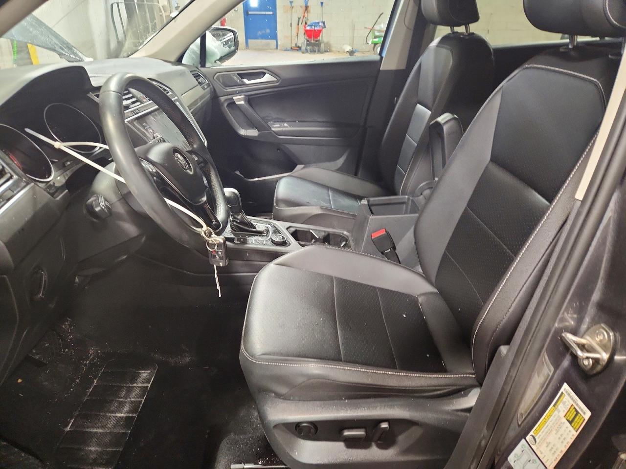 2021 VOLKSWAGEN TIGUAN SE photo 7