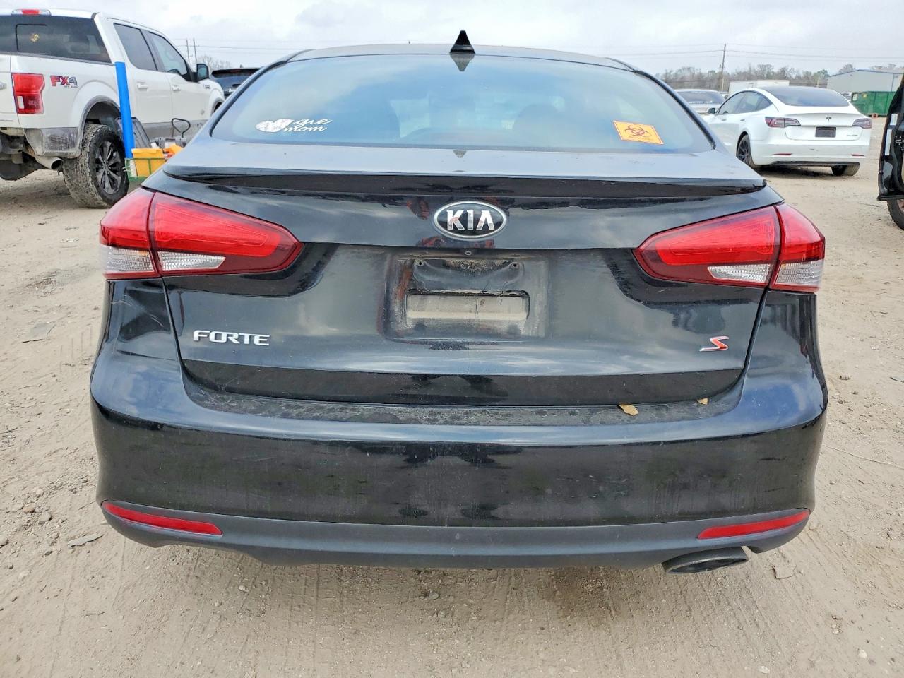 2018 KIA FORTE LX photo 6