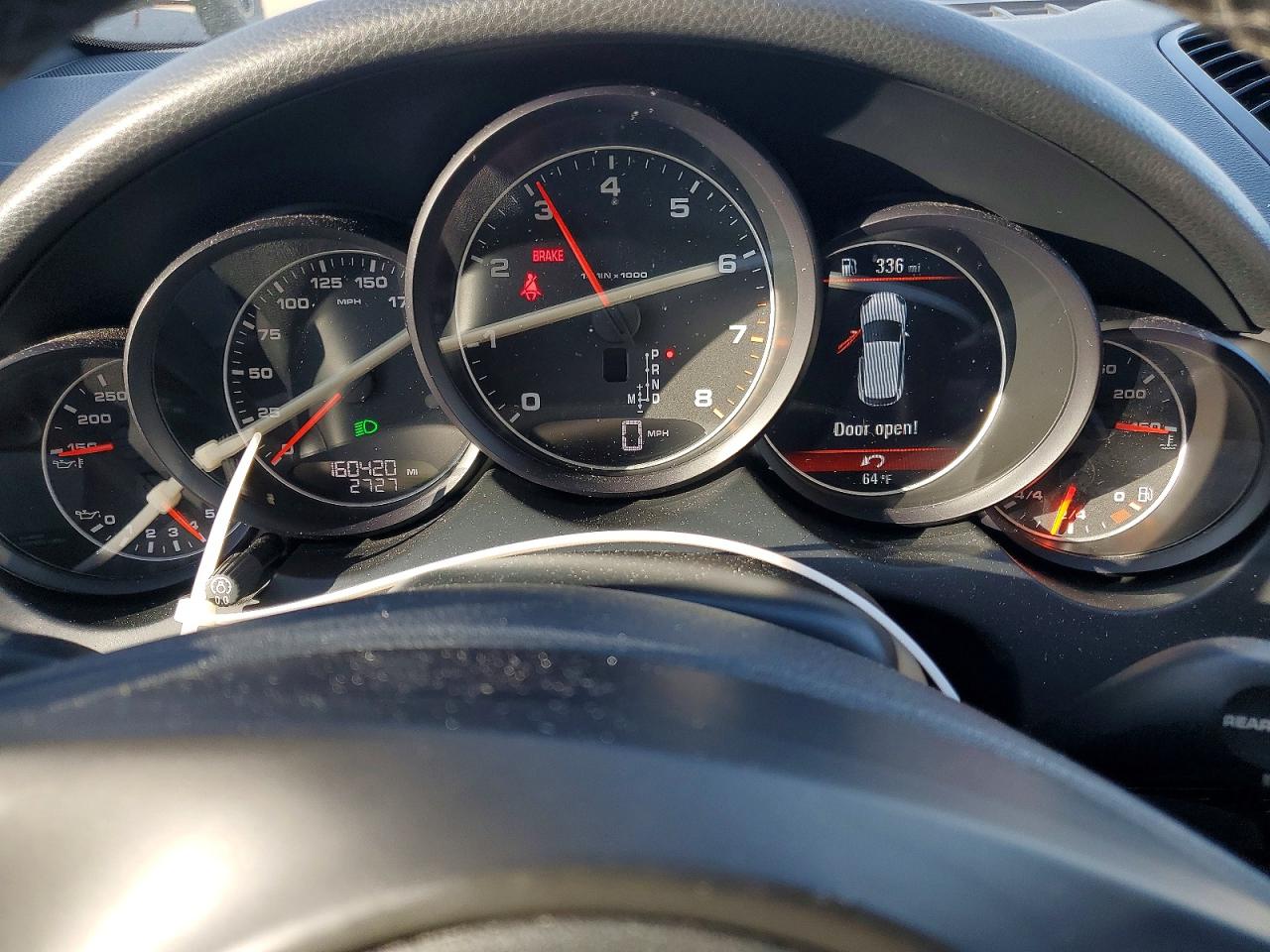 2011 PORSCHE CAYENNE photo 9