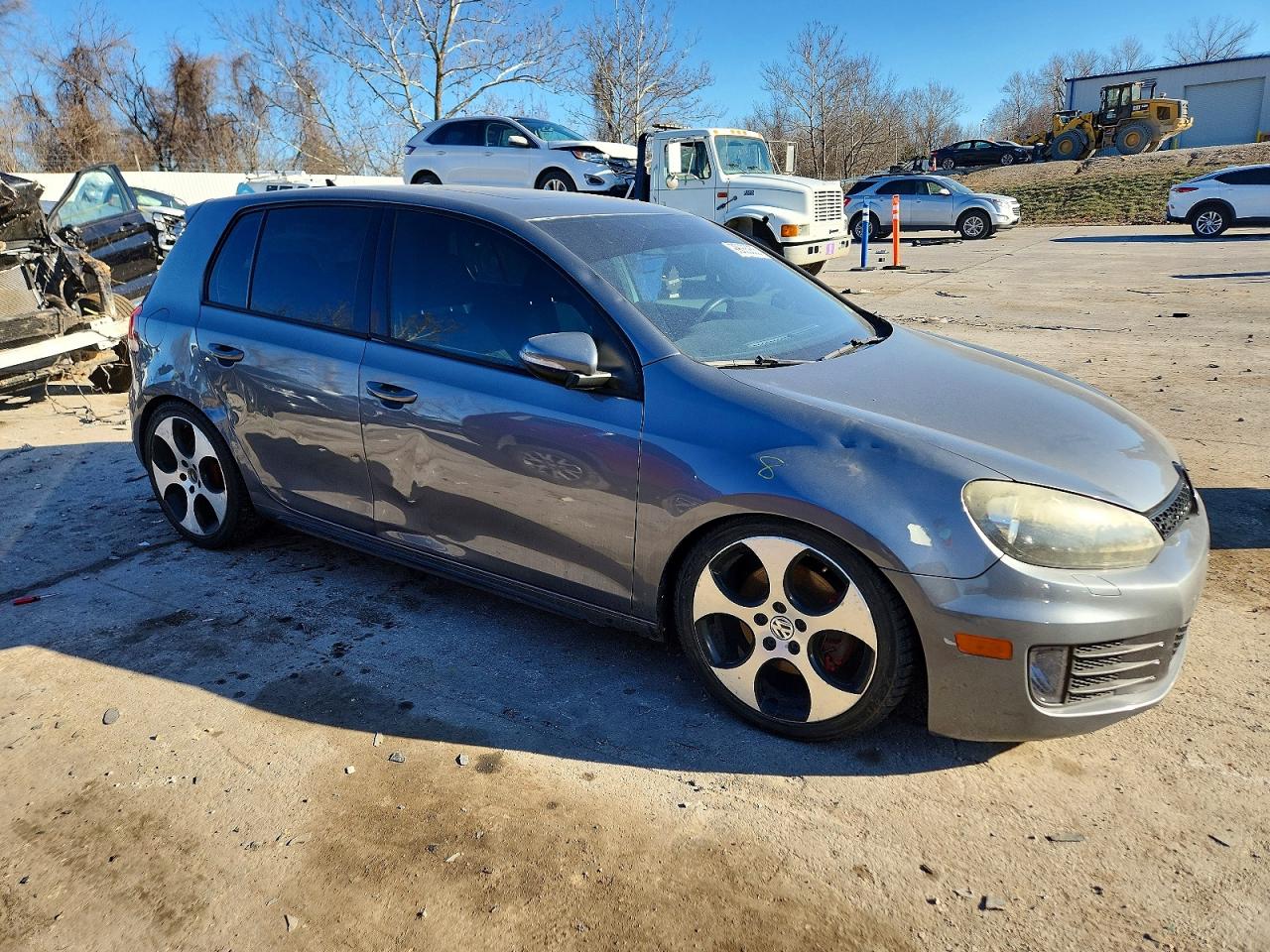 2012 VOLKSWAGEN GTI photo 4