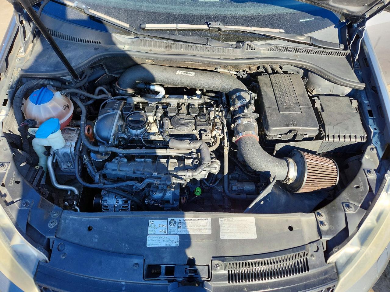 2012 VOLKSWAGEN GTI photo 11