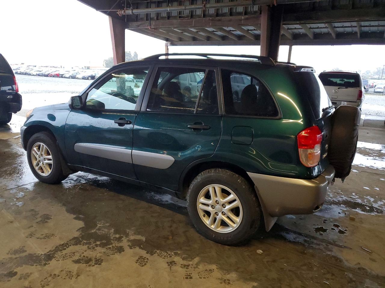 2003 TOYOTA RAV4 photo 2
