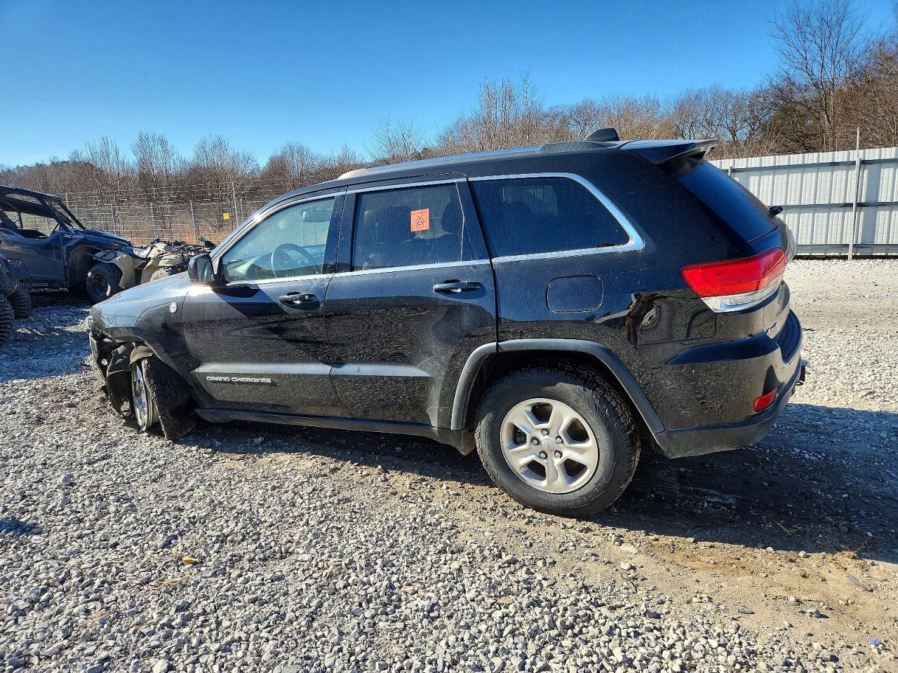2014 JEEP GRAND CHEROKEE LAREDO photo 2