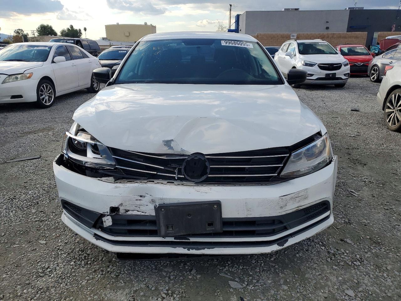 2015 VOLKSWAGEN JETTA TDI photo 5