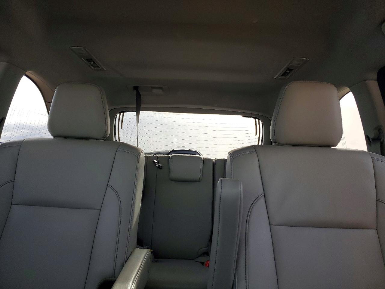 2018 TOYOTA HIGHLANDER SE photo 10