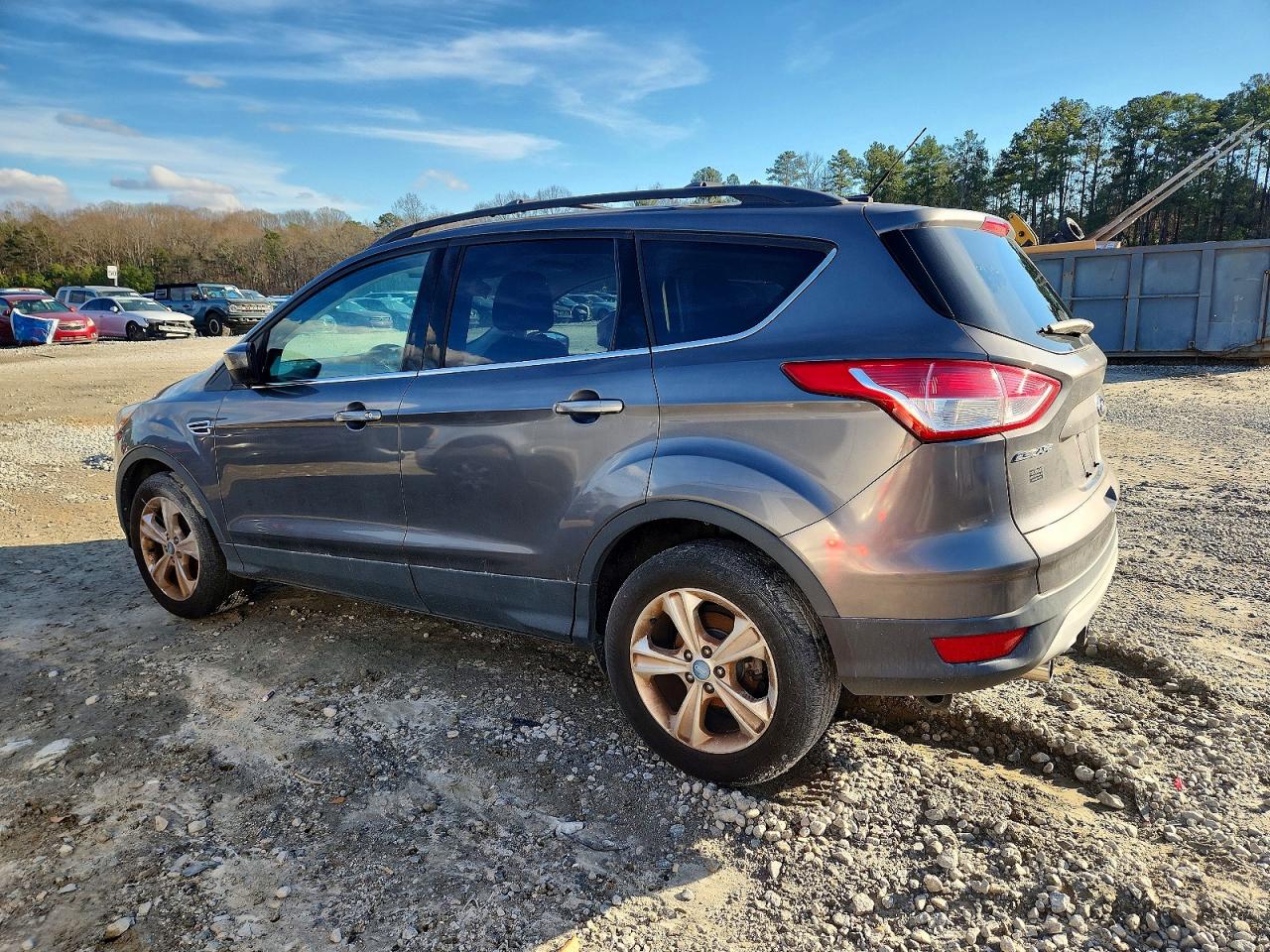 2013 FORD ESCAPE SE photo 2