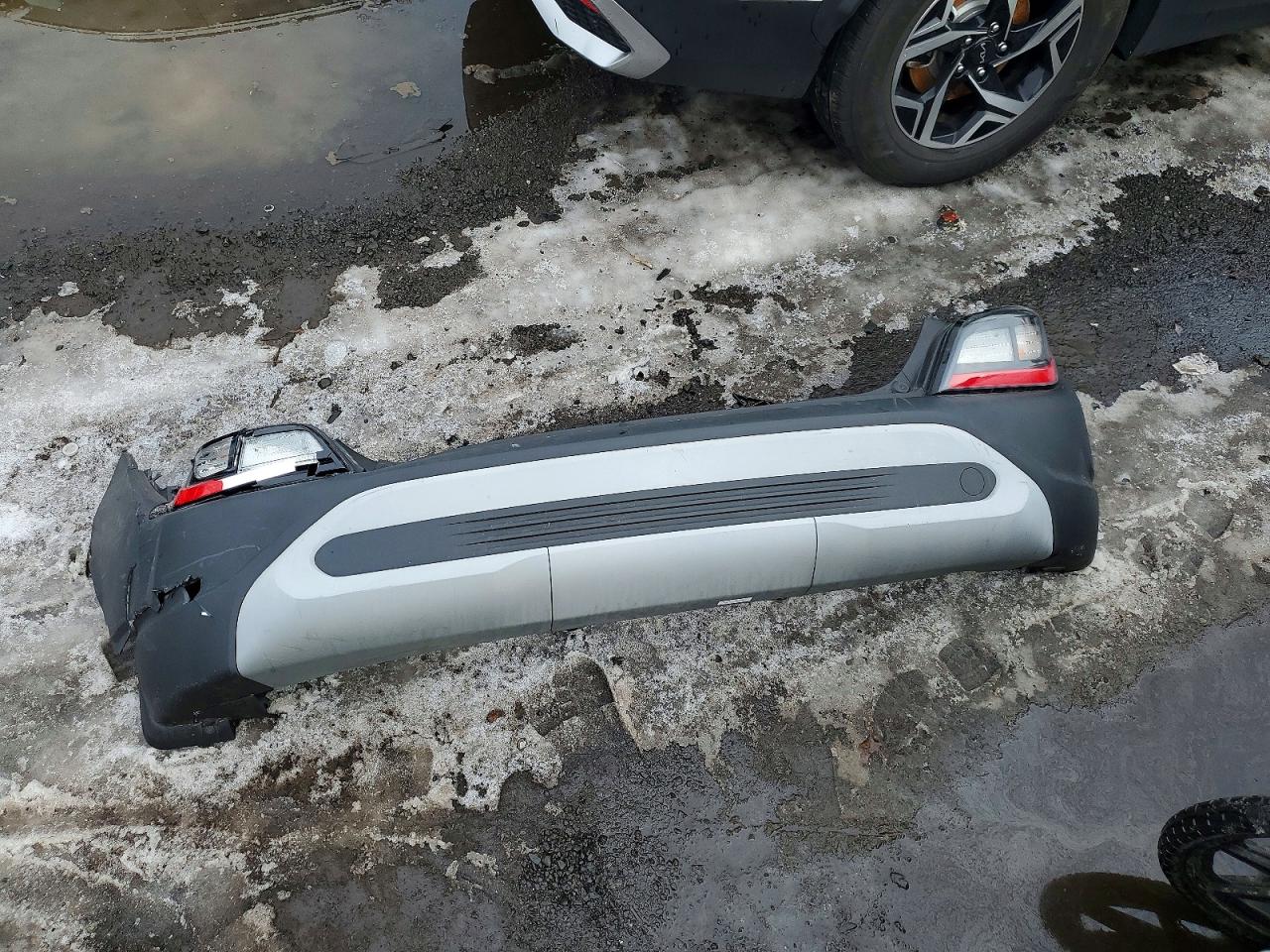 2022 HYUNDAI KONA SEL photo 13