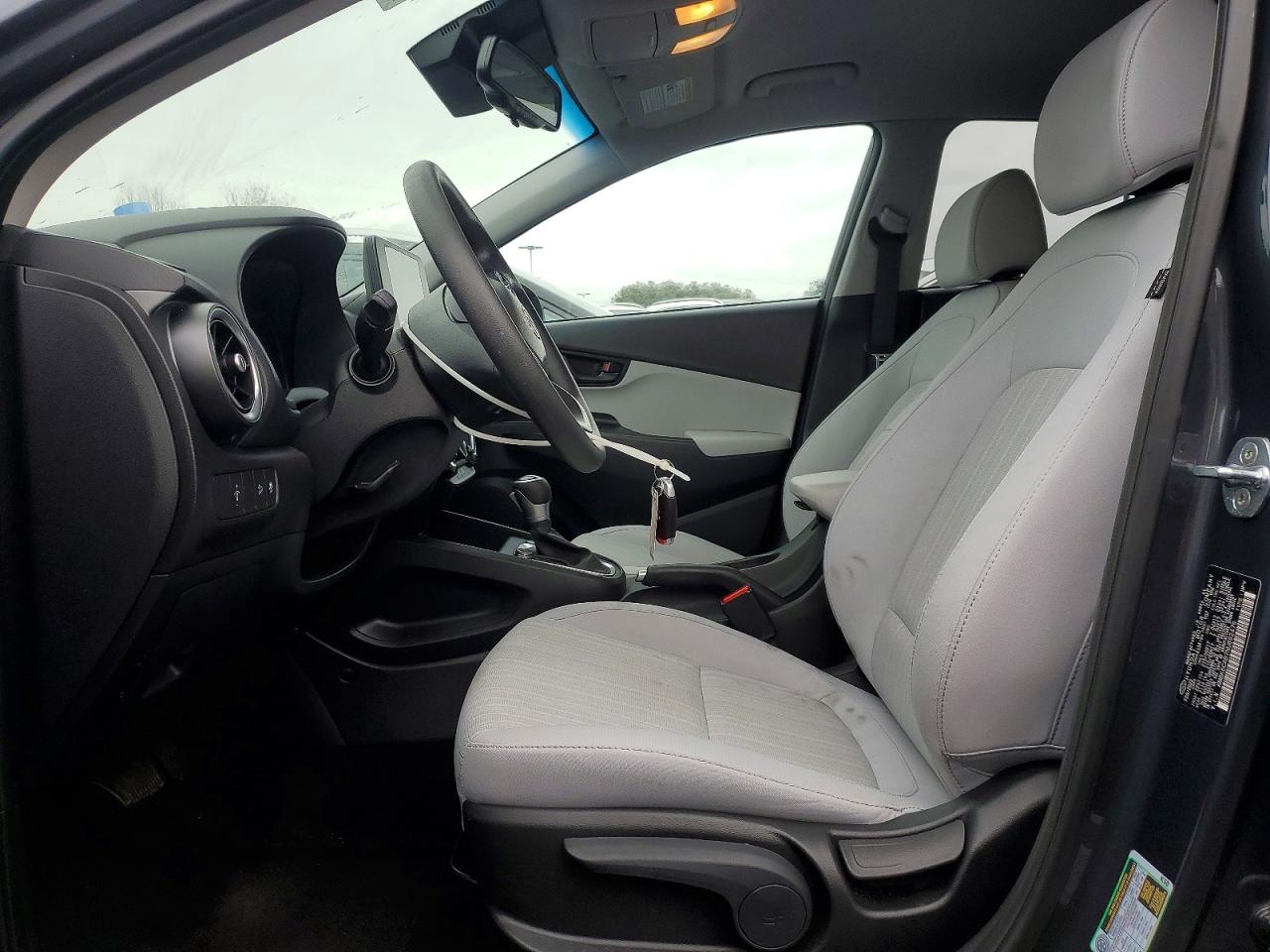 2022 HYUNDAI KONA SEL photo 7