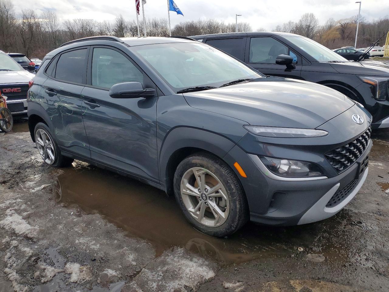2022 HYUNDAI KONA SEL photo 4