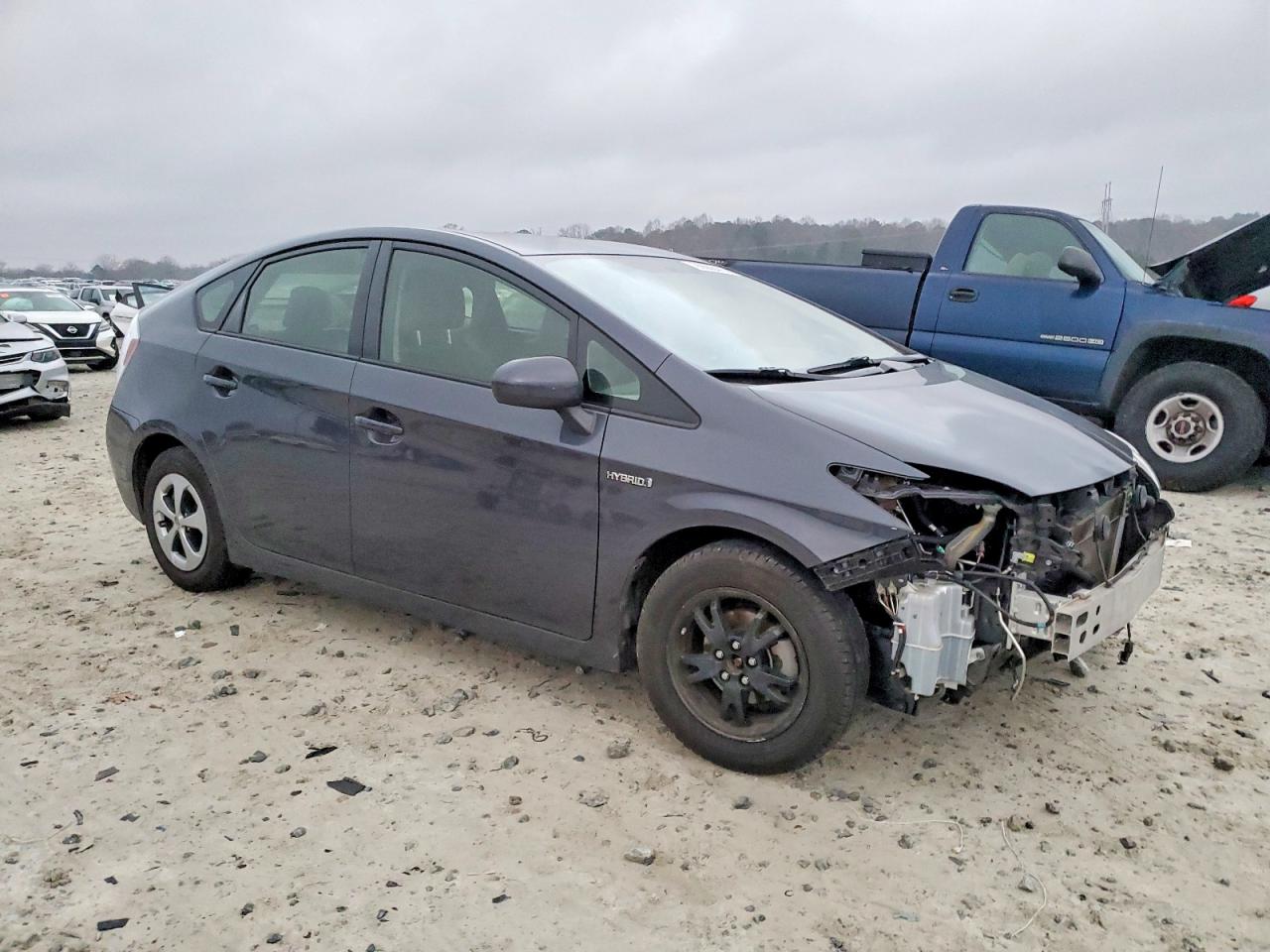 2013 TOYOTA PRIUS photo 7