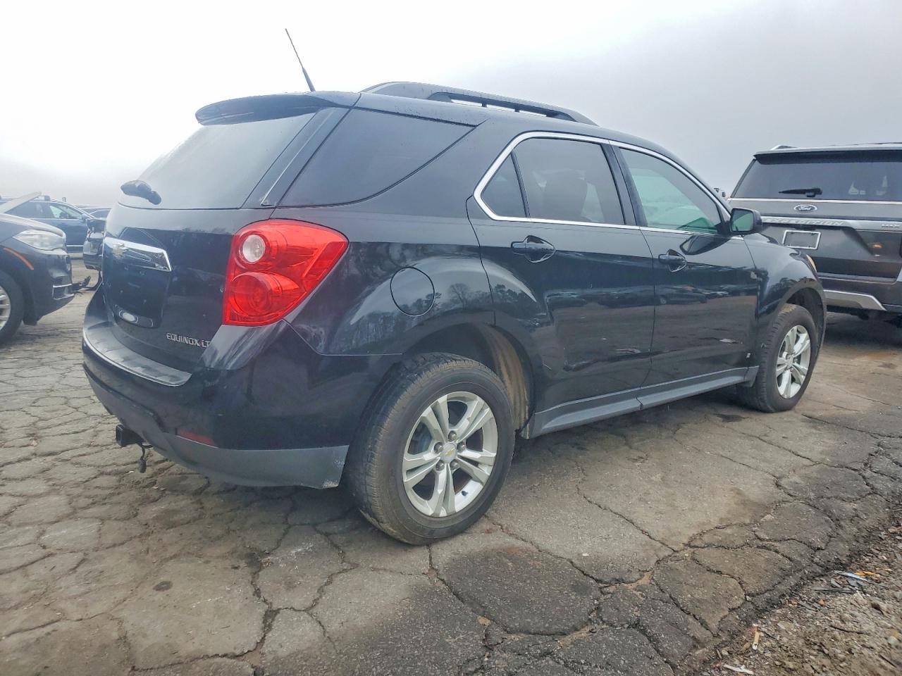 2010 CHEVROLET EQUINOX LT photo 3