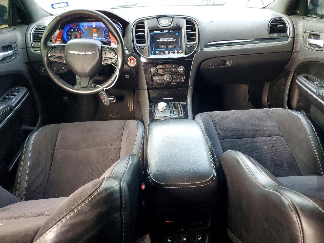 2019 CHRYSLER 300 S photo 8