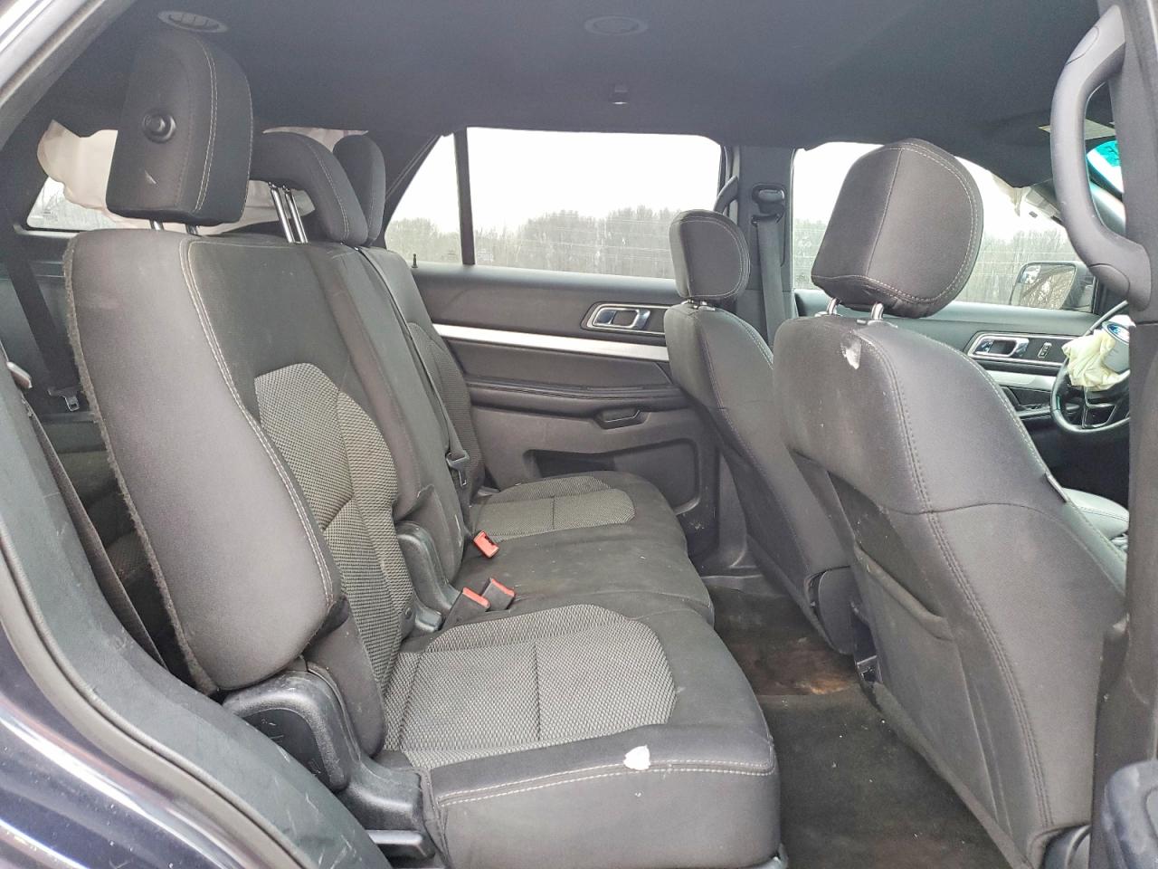 2017 FORD EXPLORER XLT photo 11