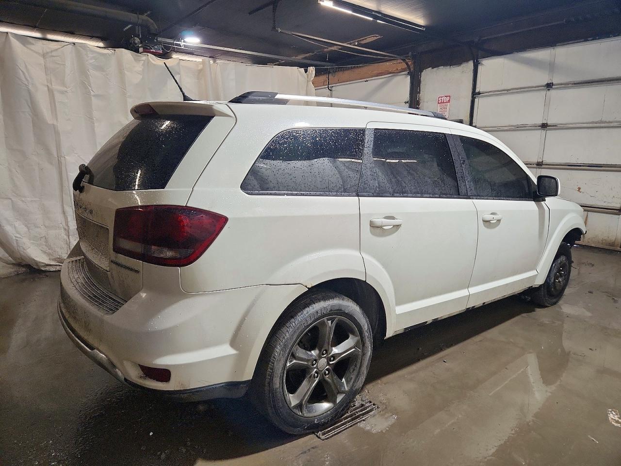2014 DODGE JOURNEY CROSSROAD photo 3
