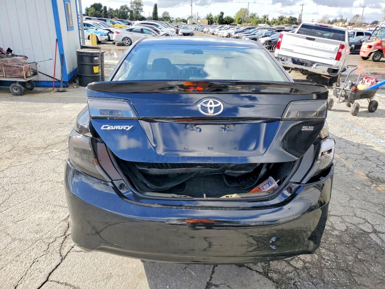 2012 TOYOTA CAMRY BASE photo 11
