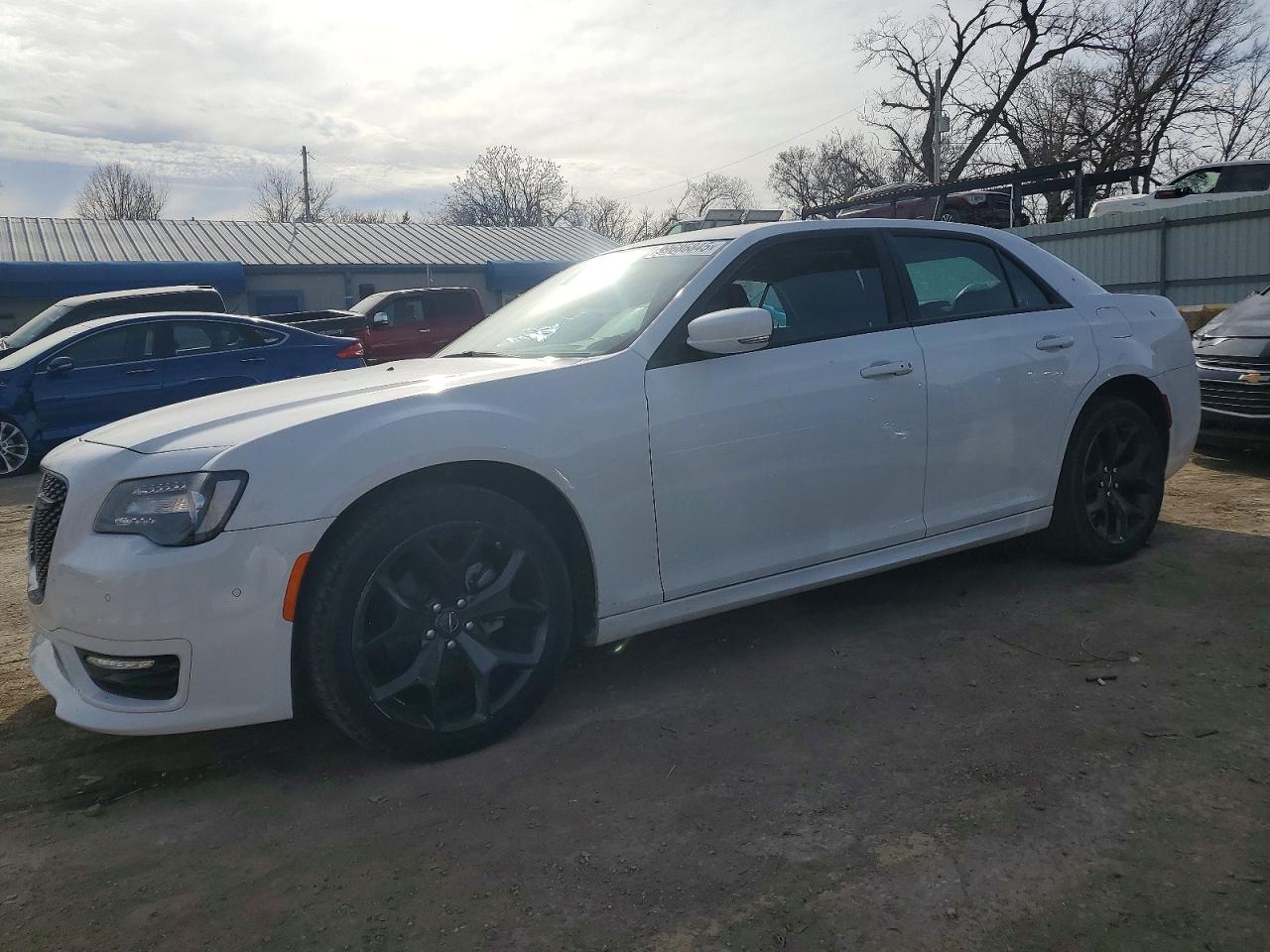2023 CHRYSLER 300