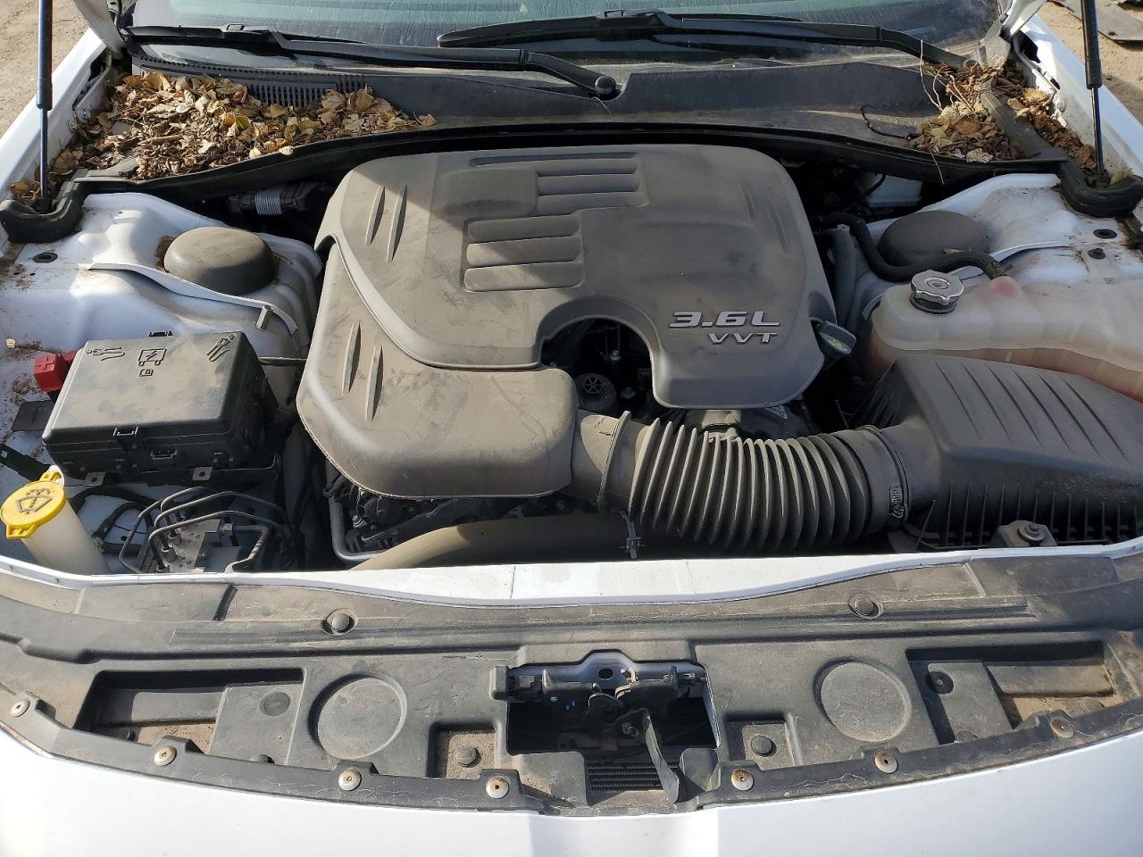 2023 CHRYSLER 300 TOURING L photo 11
