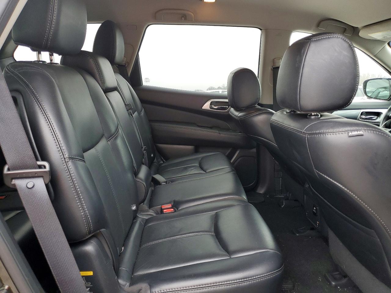 2017 NISSAN PATHFINDER S photo 21