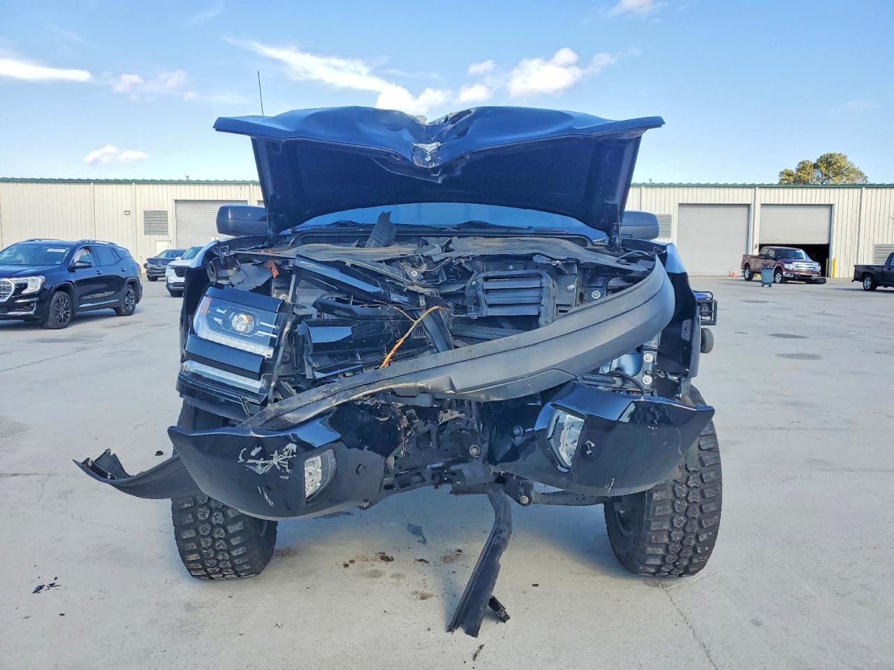 2018 CHEVROLET SILVERADO K1500 LTZ photo 5