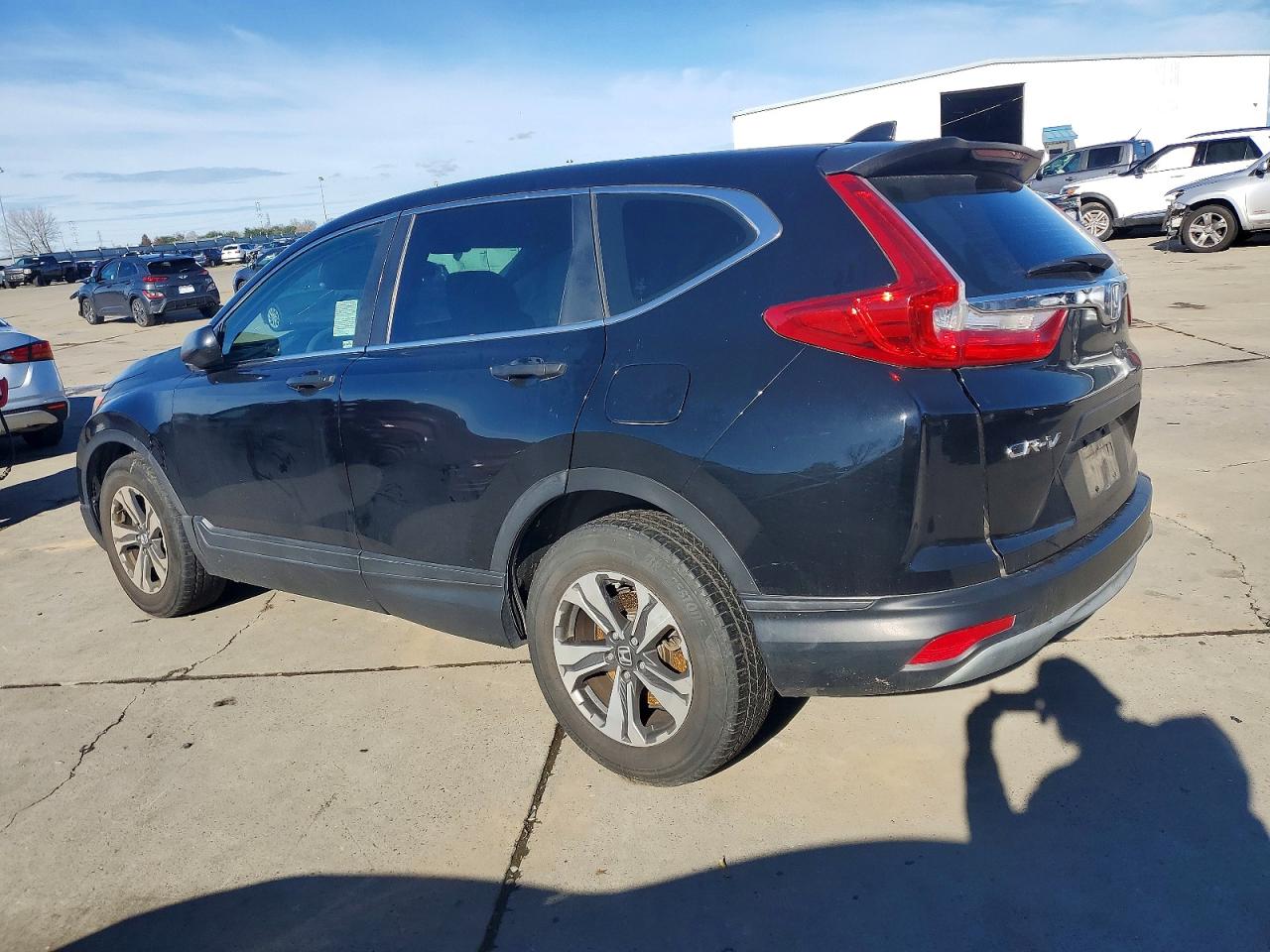 2018 HONDA CR-V LX photo 2
