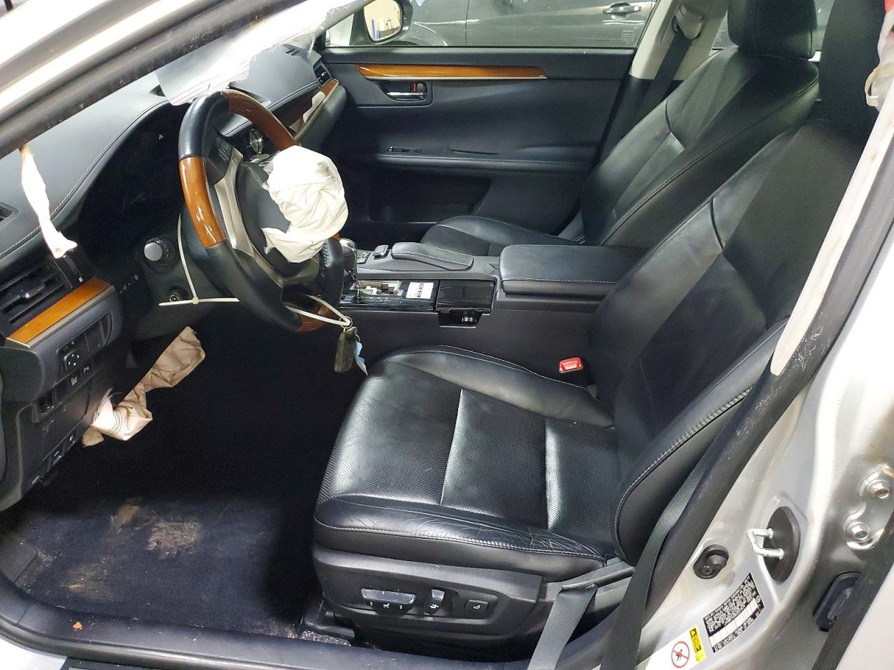 2013 LEXUS ES 300H photo 7