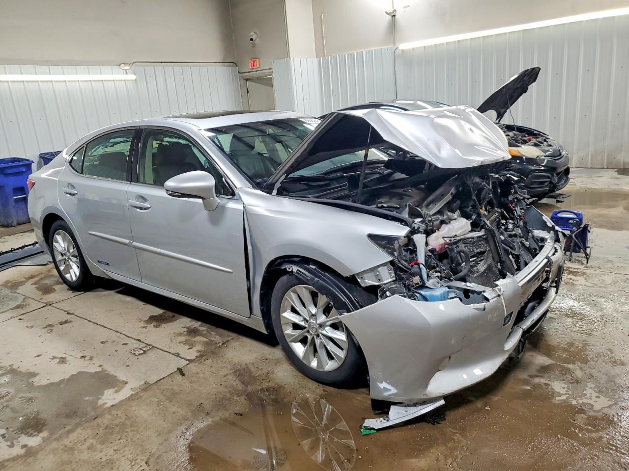 2013 LEXUS ES 300H photo 4