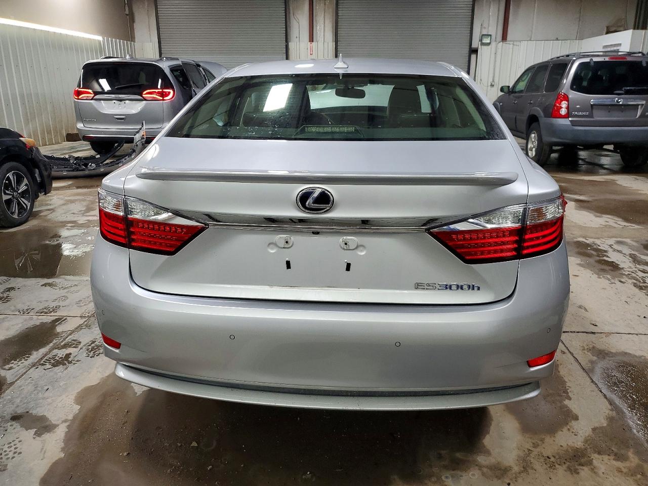 2013 LEXUS ES 300H photo 6