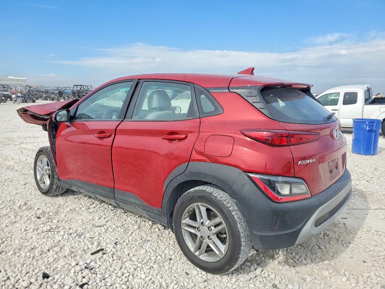 2022 HYUNDAI KONA SEL photo 2