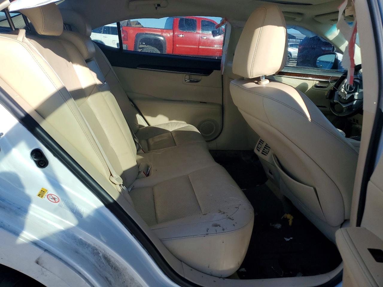 2013 LEXUS ES 350 photo 28