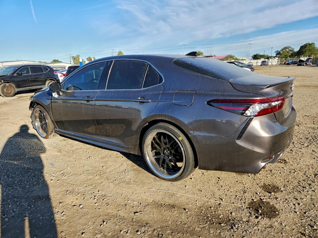 2021 TOYOTA CAMRY XSE photo 3