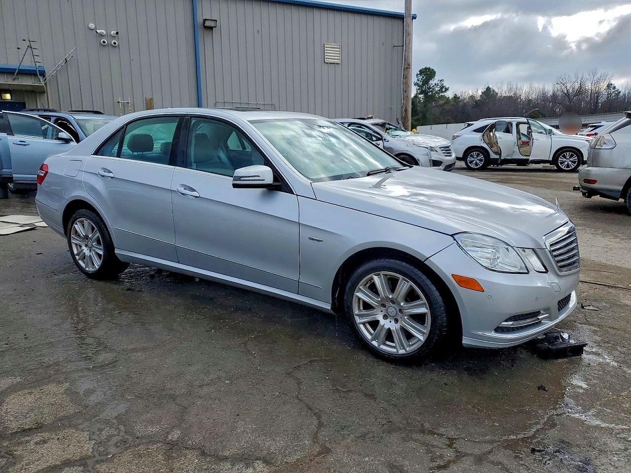 2012 MERCEDES-BENZ E 350 photo 4