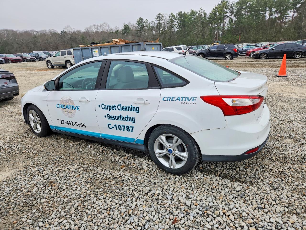 2014 FORD FOCUS SE photo 2