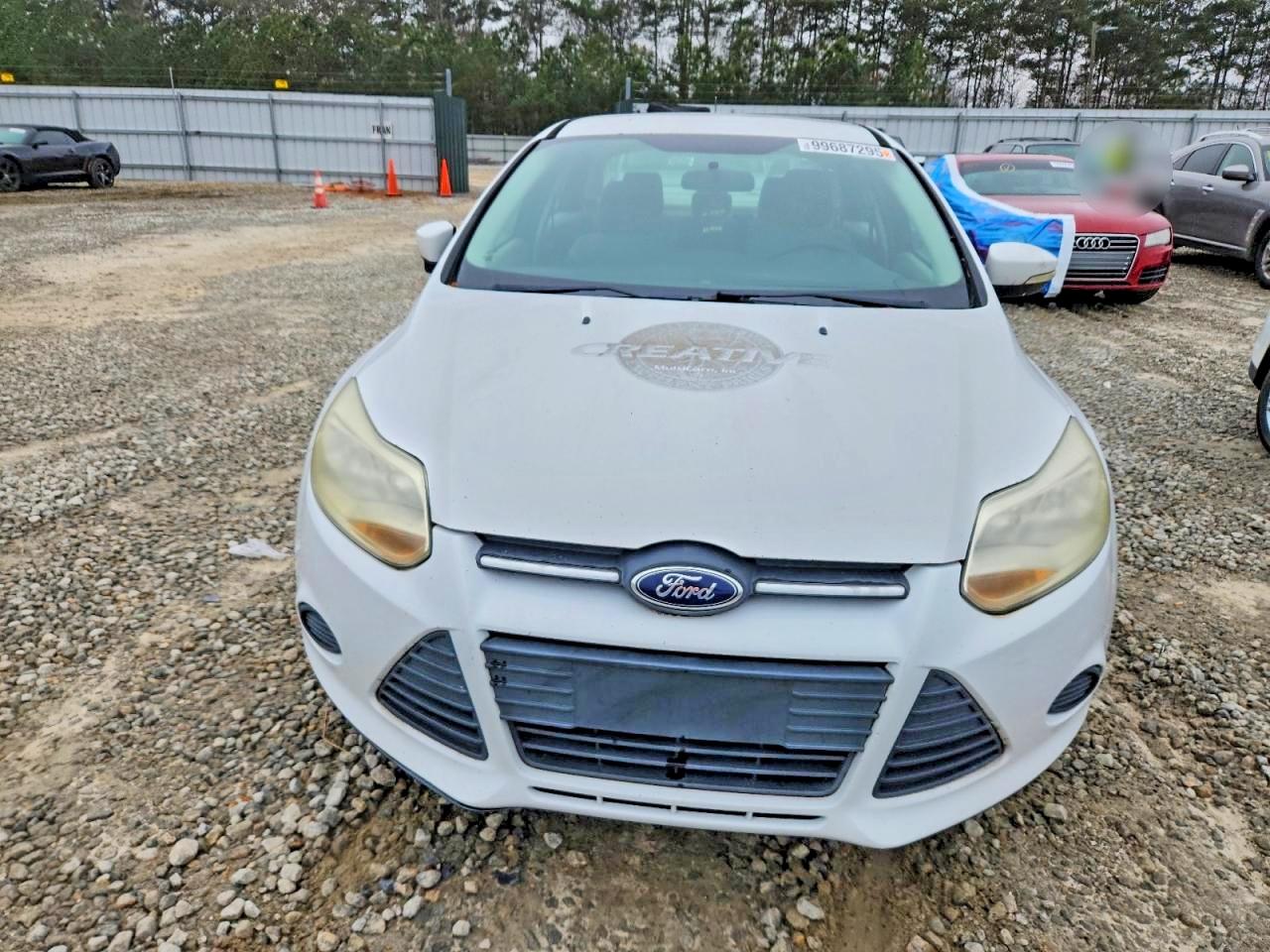 2014 FORD FOCUS SE photo 5