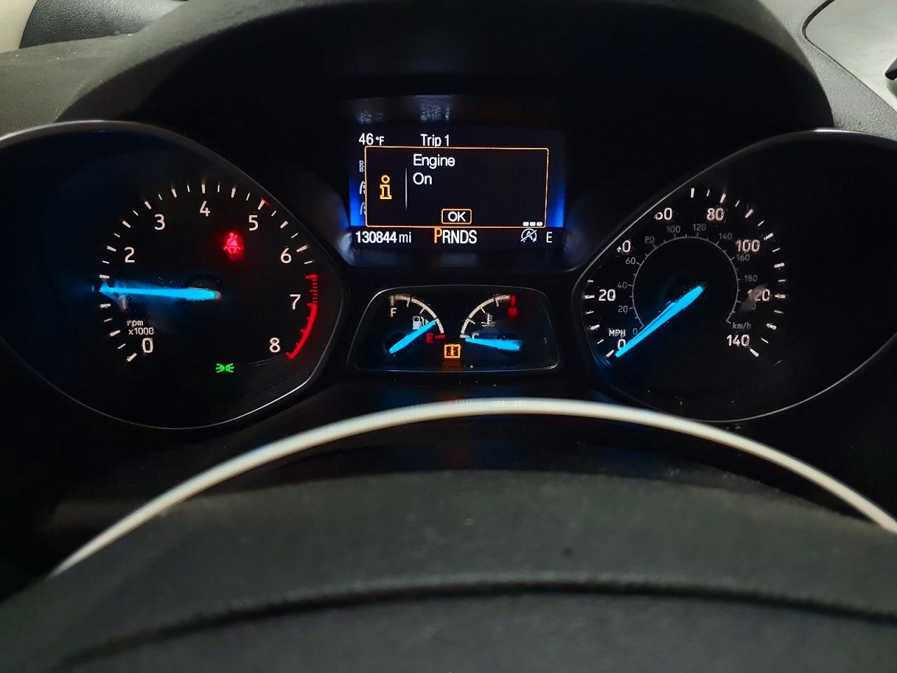 2017 FORD ESCAPE SE photo 9