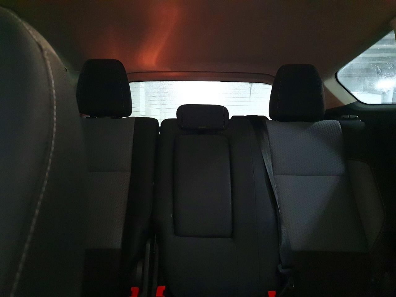 2017 FORD ESCAPE SE photo 10