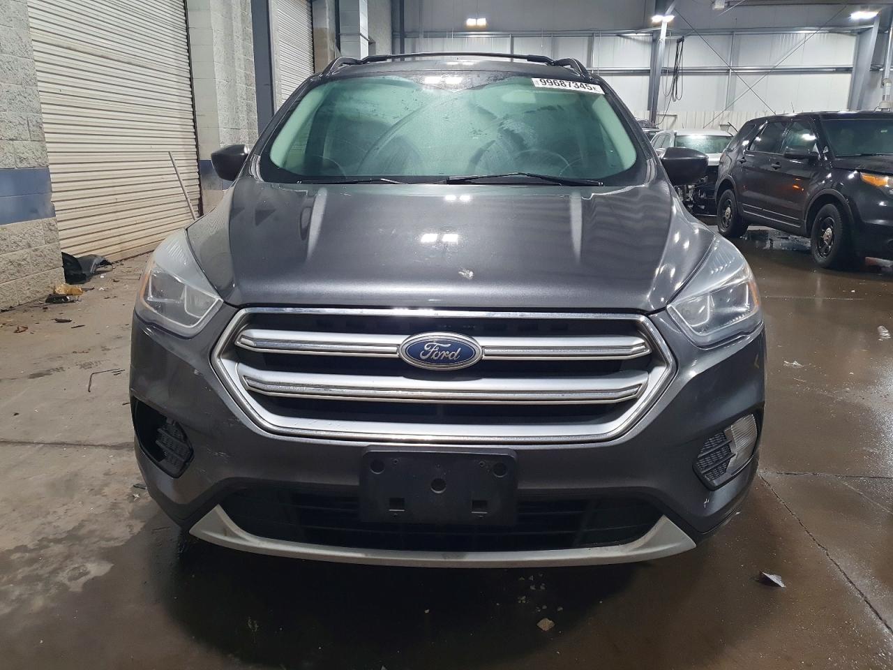 2017 FORD ESCAPE SE photo 5