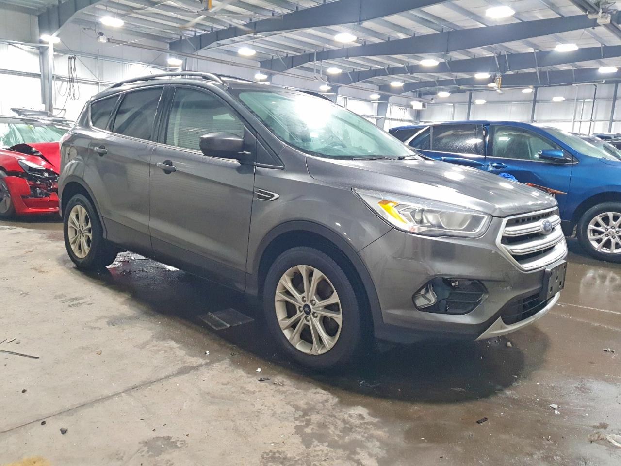 2017 FORD ESCAPE SE photo 4