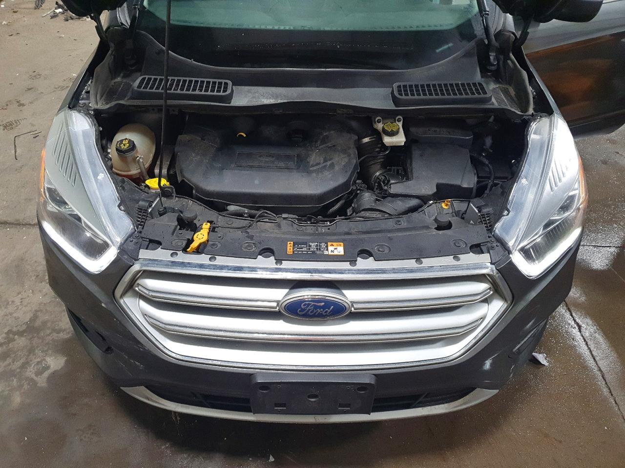 2017 FORD ESCAPE SE photo 12